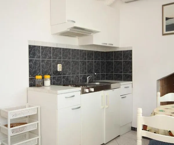 By The Sea Ubli, Lastovo - 8355 Uble