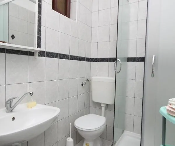 By The Sea Ubli, Lastovo - 8355